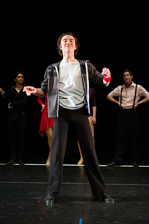 KIN_CHORUS_LINE_TUESDAY_047