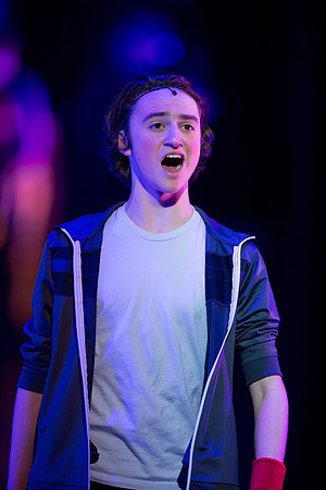 KIN_CHORUS_LINE_TUESDAY_456