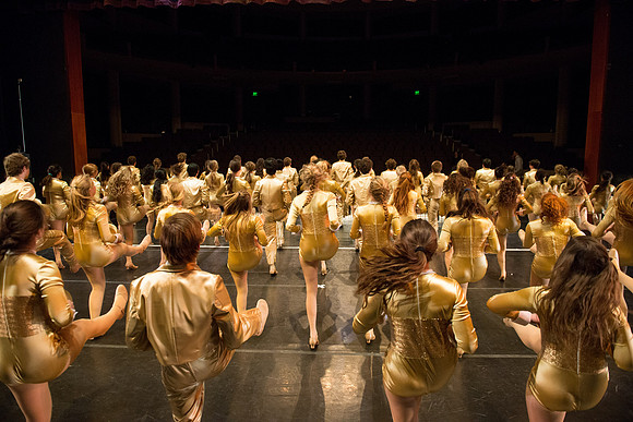 KIN_CHORUS_LINE_TUESDAY_668