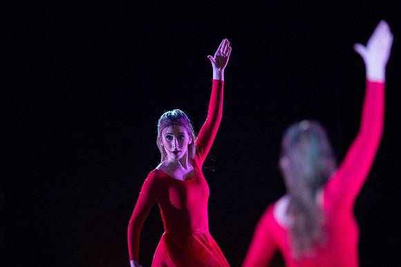 KIN_CHORUS_LINE_TUESDAY_594