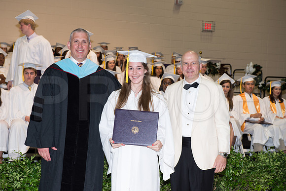 KIN_GRADUATION_2015_1125