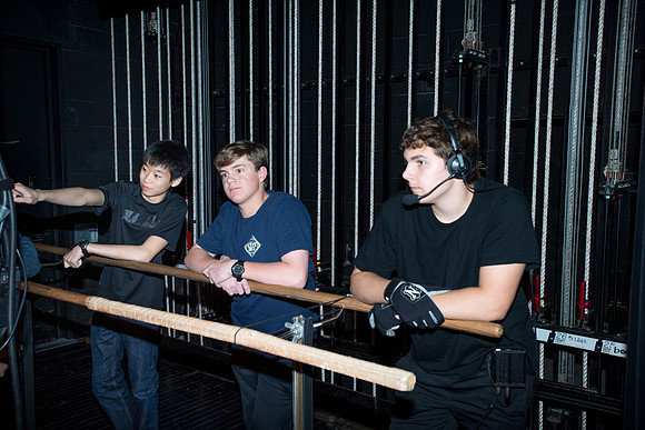 KIN_CHORUS_LINE_FRIDAY_005