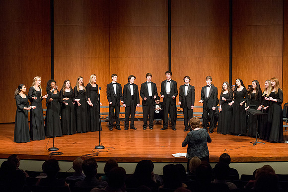 KIN_CHOIR_AND_ENCORE_SPRING_2015_056