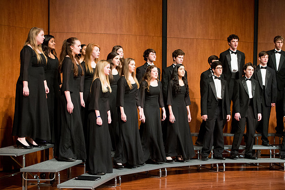 KIN_CHOIR_AND_ENCORE_SPRING_2015_007