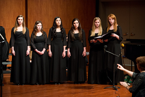 KIN_CHOIR_AND_ENCORE_SPRING_2015_075