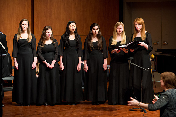 KIN_CHOIR_AND_ENCORE_SPRING_2015_076