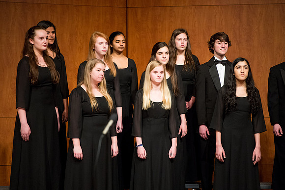 KIN_CHOIR_AND_ENCORE_SPRING_2015_019