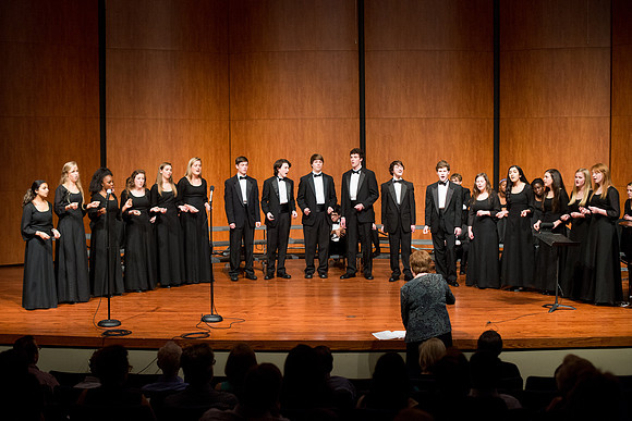 KIN_CHOIR_AND_ENCORE_SPRING_2015_059