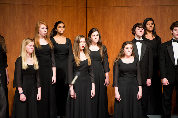 KIN_CHOIR_AND_ENCORE_SPRING_2015_004