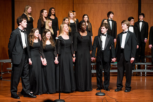 KIN_CHOIR_AND_ENCORE_SPRING_2015_088