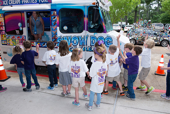 KIN_ART_CAR_PARADE_2015_086