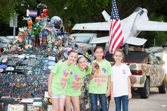 KIN_ART_CAR_PARADE_2015_070
