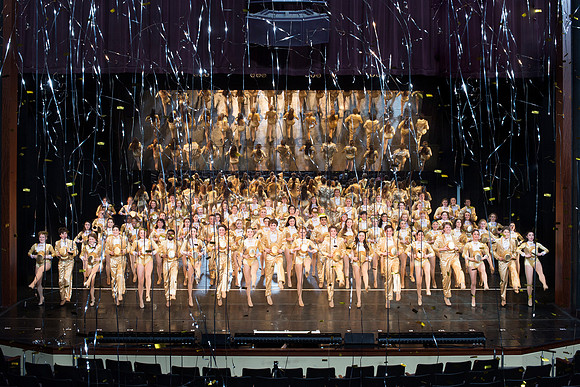 KIN_CHORUS_LINE_GROUPS_004