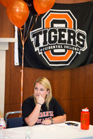KIN_SIGNING_DAY_04172015_011