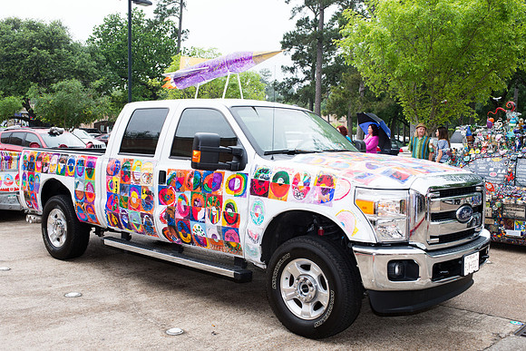 KIN_ART_CAR_PARADE_2015_014