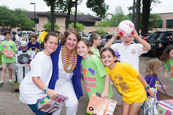 KIN_ART_CAR_PARADE_2015_030