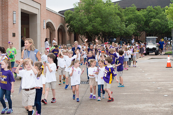 KIN_ART_CAR_PARADE_2015_047