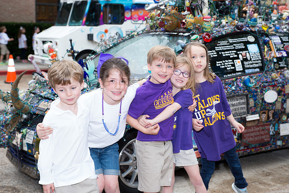KIN_ART_CAR_PARADE_2015_090