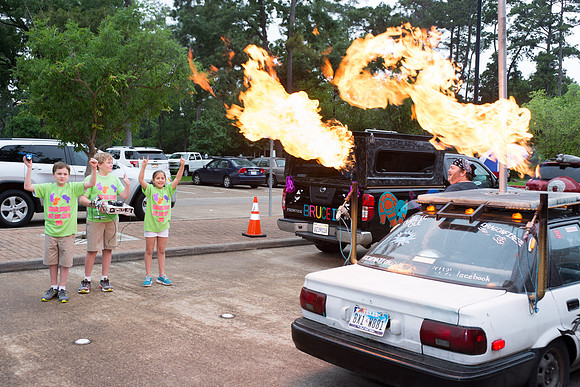 KIN_ART_CAR_PARADE_2015_100