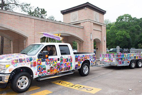 KIN_ART_CAR_PARADE_2015_031