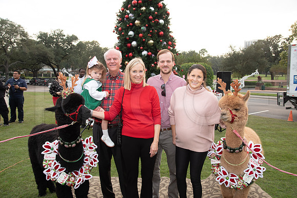 HCC_2022_SANTA_PARTY_ACTIVITIES_052