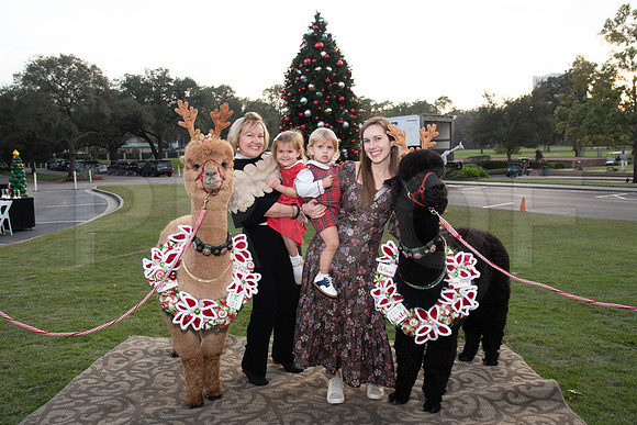 HCC_2022_SANTA_PARTY_ACTIVITIES_103