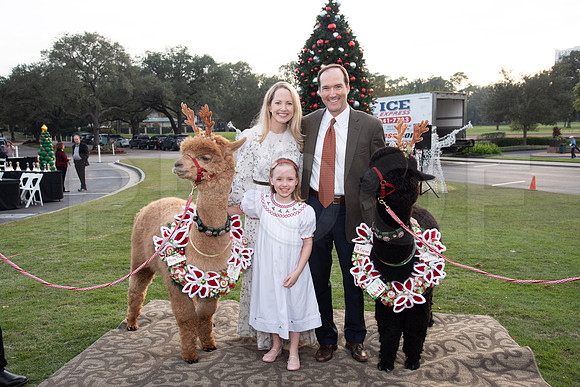 HCC_2022_SANTA_PARTY_ACTIVITIES_099