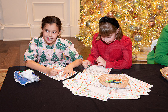 HCC_2022_SANTA_PARTY_ACTIVITIES_207