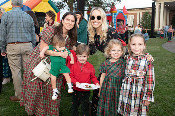 HCC_2022_SANTA_PARTY_ACTIVITIES_139