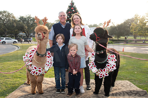 HCC_2022_SANTA_PARTY_ACTIVITIES_083