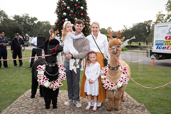 HCC_2022_SANTA_PARTY_ACTIVITIES_048