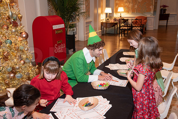 HCC_2022_SANTA_PARTY_ACTIVITIES_208
