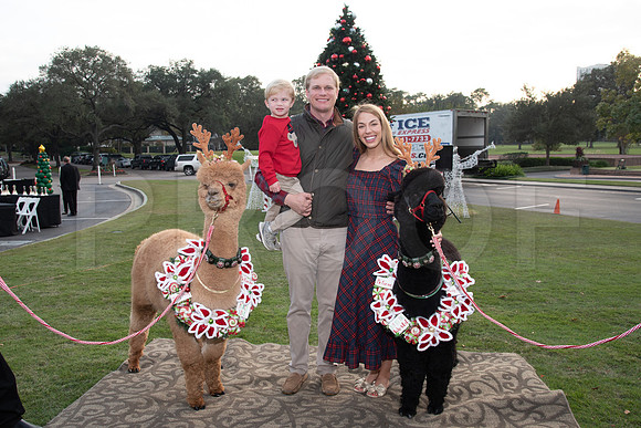 HCC_2022_SANTA_PARTY_ACTIVITIES_098