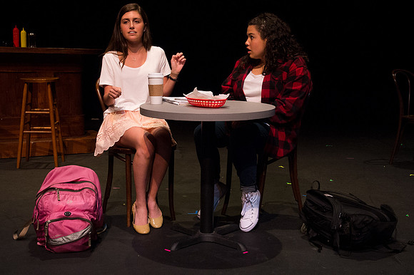 KIN_ONE_ACTS_SPRING_2018_043