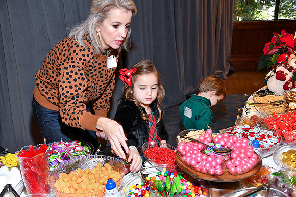 V&E_GINGERBREAD_PARTY_2018_011