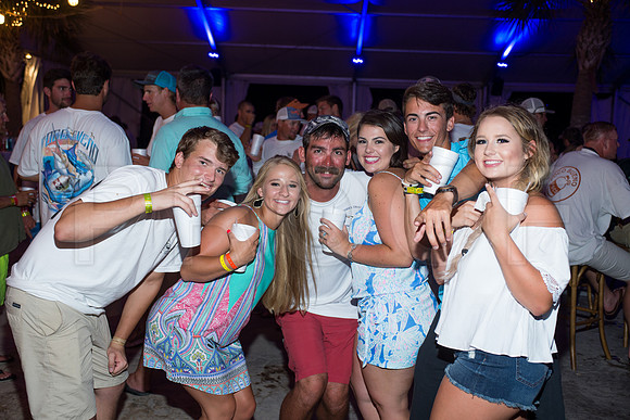 POCO_BUENO_2016_1588