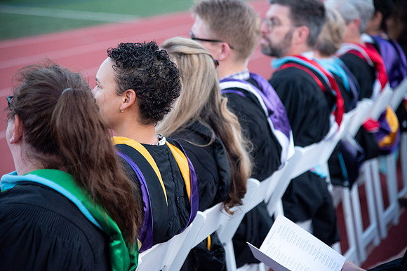 KINKAID_2023_GRADUATION_SAMPLE_COLLECTION_14