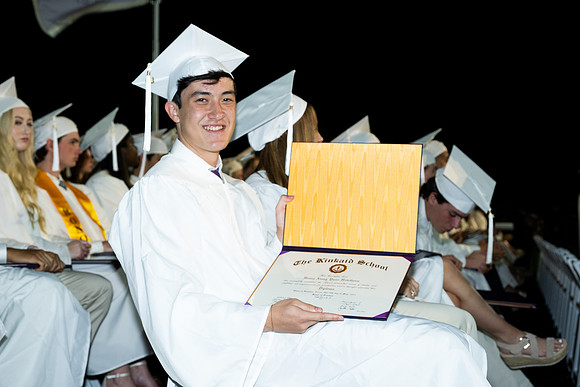 KINKAID_2023_GRADUATION_SAMPLE_COLLECTION_22