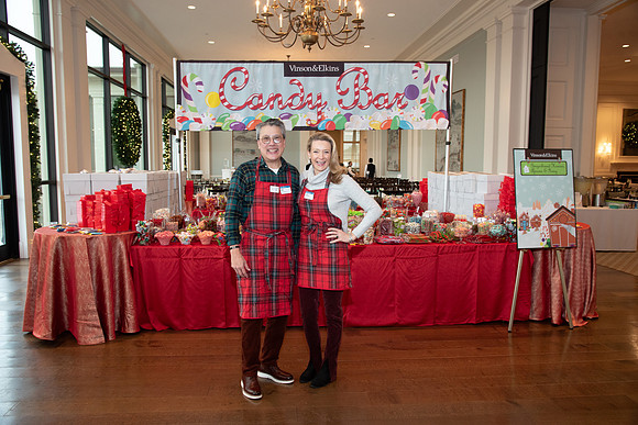 V&E_2024_GINGERBREAD_PARTY_1107